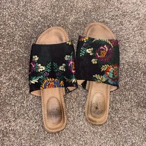 Japanese sandals